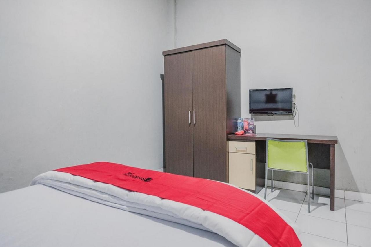 Reddoorz @ Jalan Hayam Wuruk Lampung 2 Hotel Bandar Lampung Exterior photo
